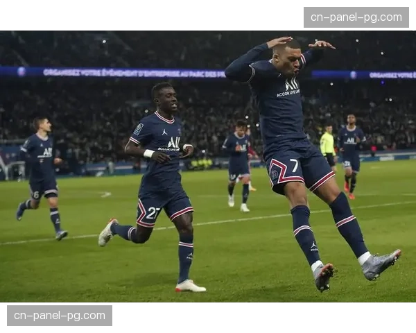 法甲第27轮：巴黎圣日耳曼4-1大胜里尔，姆巴佩两射一传
